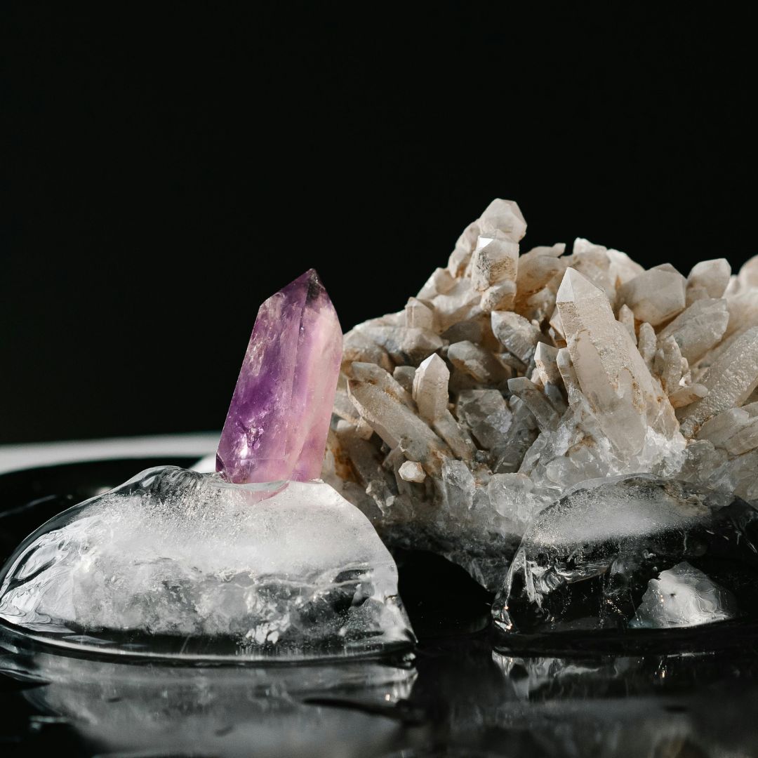 Fialový opál – minerál použitý v koncovce Triop Purple